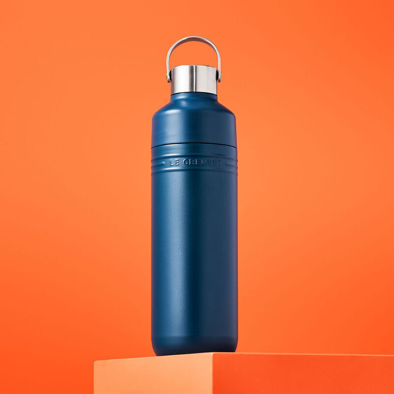 Le Creuset On The Go Insulated Water Bottle 500ml image number 13